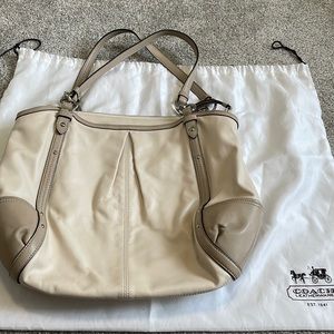 Coach Purse: Cream/White and Gray Leather